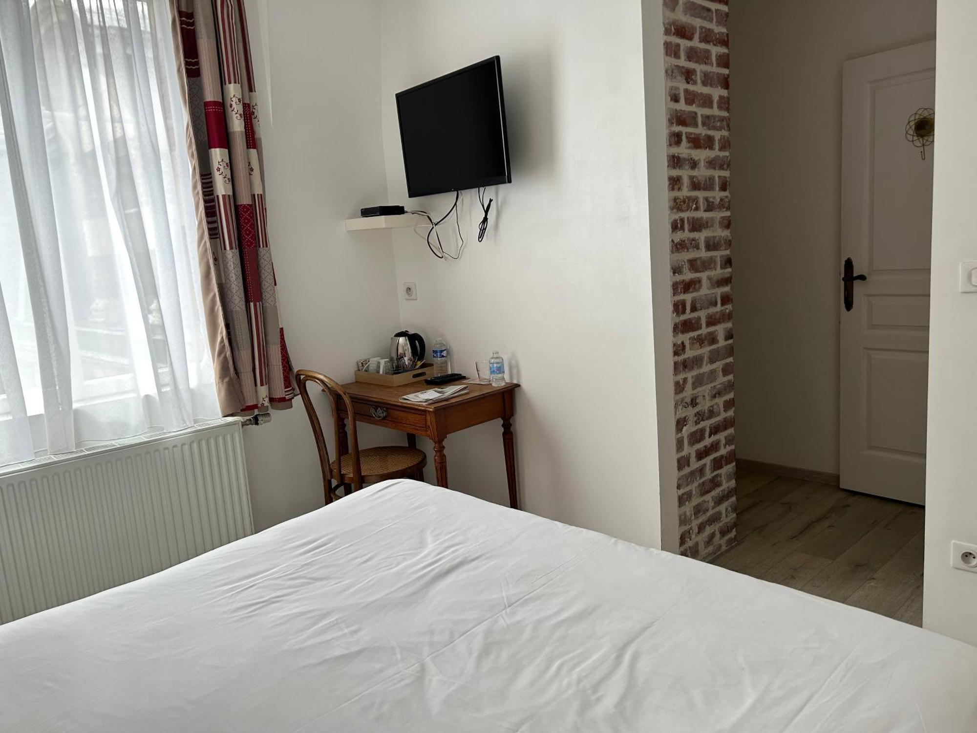 Chambres D'Hotes Noir Lion Péronne Exterior photo